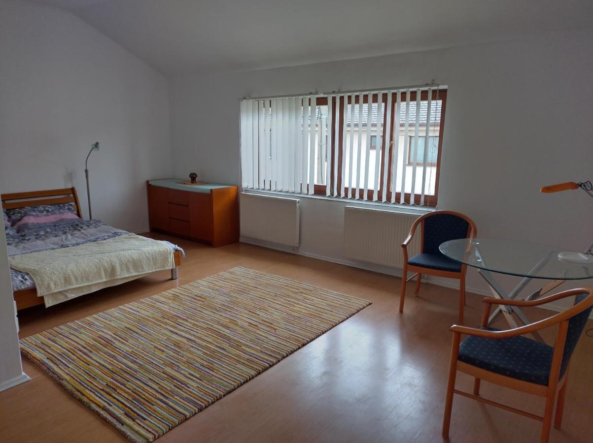 Apartment1 Pilsen-Ujezd Экстерьер фото